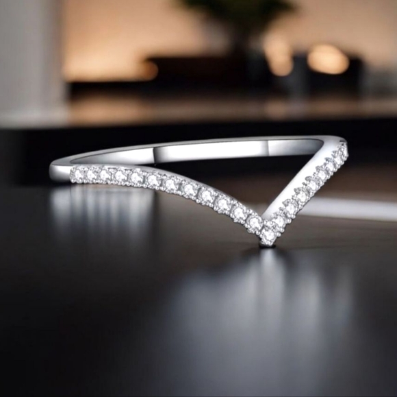 Moissanite Diamond Chevron Ring Anniversary Birthday Gift - Picture 3 of 13